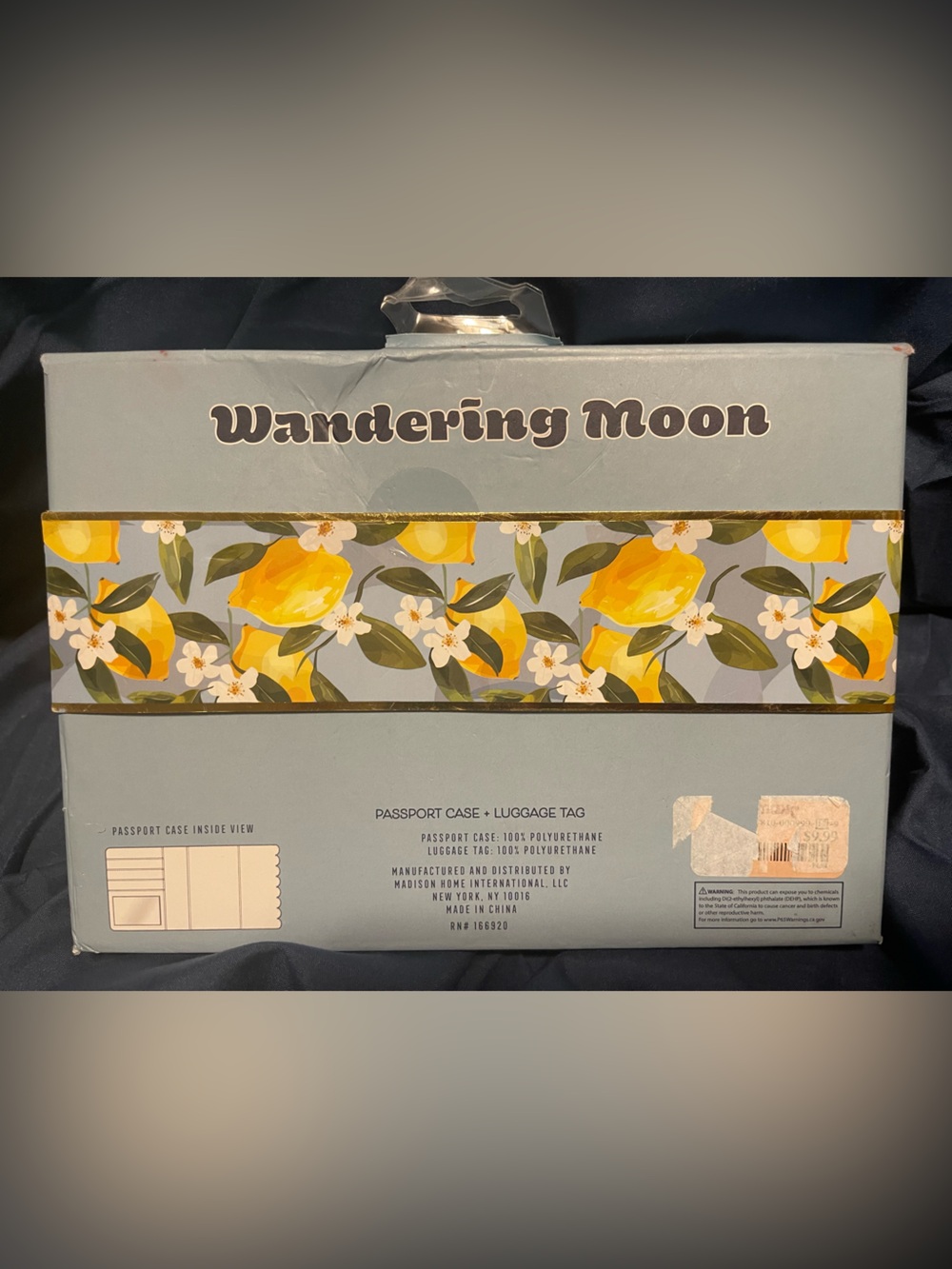 Wandering Moon Yellow Lemon Passport Case & Luggage Tag - Picture 3 of 3